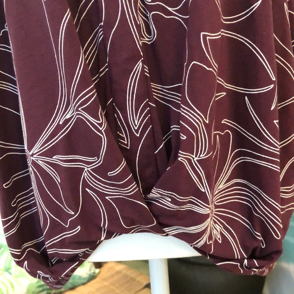 Anthropologie Akemi + Kin Top Sz M - Picture 3 of 14